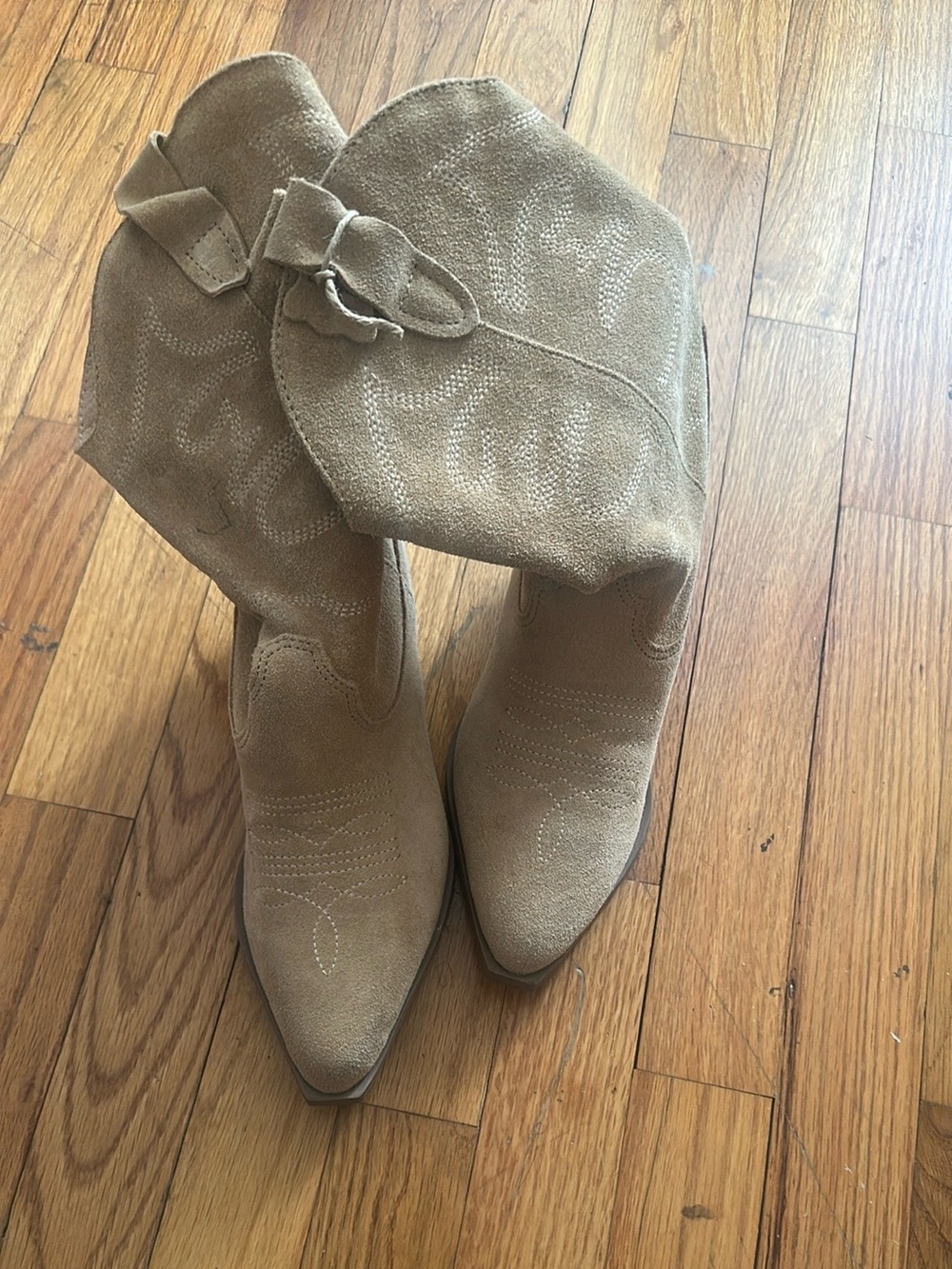 Women’s Tan Suede Western Boot - Stylish Cowboy Knee High